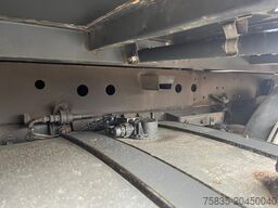 Mercedes-Benz Unimog U300