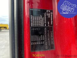 Mercedes-Benz Actros 1842