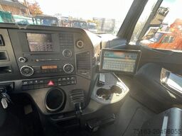MERCEDES-BENZ Arocs 2543 L 3-Achs Kipper Kran Hiab 211 5xhydr.