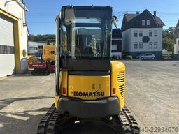 Komatsu PC35MR-3