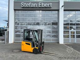 JUNGHEINRICH EFG 215 / Triplex: 4.25m! / SS / 1.573h / 2024