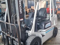 NISSAN Unicarriers UG1D2A32LQ Gas-Stapler