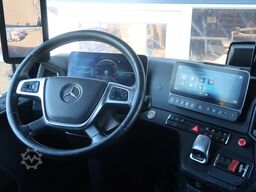 Mercedes-Benz Arocs 3258 8X4/ RETARDER/ DIGITAL/