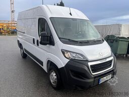 PEUGEOT Boxer Kasten Hochraum 333 L2H2 BlueHDi 140Ps