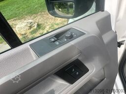 VW CRAFTER 2.0 TDI 9 SITZER KLIMA PDC 1.HAND