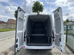Renault master 2.3dci 150pk L3H2 grand comfort