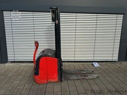 Linde L14i mit Initialhub