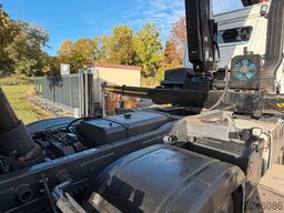 MERCEDES-BENZ Arocs 2643 6x2 Kipper KRAN 17m lift/lenk