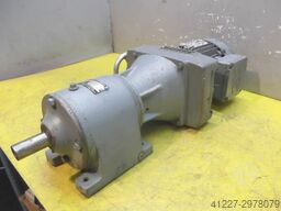 SEW-EURODRIVE R40 / DF12DT71D-4