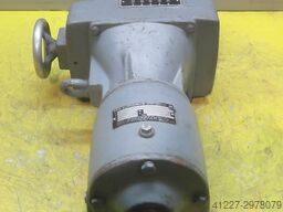 SEW-EURODRIVE R40 / DF12DT71D-4
