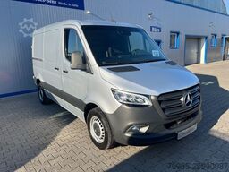 MERCEDES-BENZ Sprinter 314 AUTOMATIK NAVI TOTWINKEL KAMERA LED