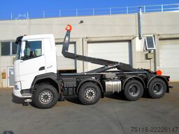DAF XF 530 8x4 - SCARRABILE TAM T40