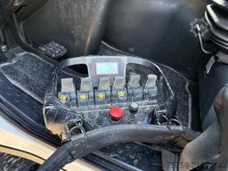 Iveco Stralis 260SY46 Kipper + Kran FASSI F195