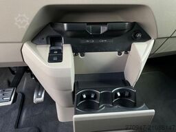 VW T7 Multivan Style eHybrid KR 4MOTION AHK Matrix