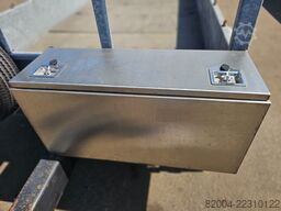NOOYENS A2/555A DIEPLADER/ GALVANISED.