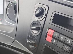 MERCEDES-BENZ ATEGO 821 AIRCO LIFT SIDE DOOR