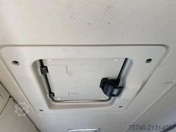 Volvo FM 370 + Euro 5 + Palfinger Z-Q170 Crane + 30to...