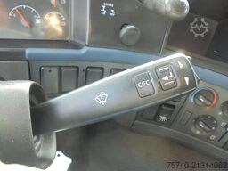 Volvo FM 9.310 + Euro 5 + Manual + Horse transport