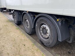 Krone SDR 27 3-Axle Fridge / Carrier Maxima / Liftaxl...