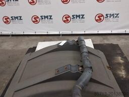 Iveco Occ spatbord rechts Iveco 41002409