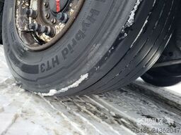 Schwarzmüller Schiebeplane Papier