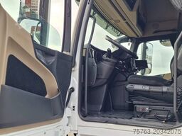 Mercedes-Benz Actros 1942 4x2 - Box with Loadlift - Full air ...