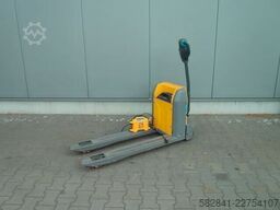 JUNGHEINRICH AME 15