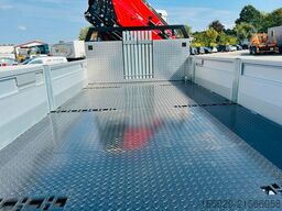 MAN TGS 41.520 8x8 mit Fassi Ladekran F705R.2.6 TECH