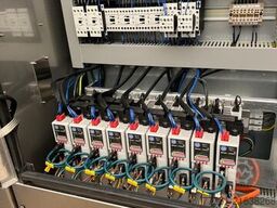 TETRA PAK CAP30 1000 SLIM HELICAP23 PRO APPLICATOR, V400, YOM 2019 NEW CONDITION