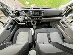 VOLKSWAGEN CRAFTER 2,0 TDI 9 SITZER KLIMAAUTOMATIK 1.HAND
