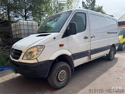 Mercedes-Benz Sprinter 316 4x4 (Needs new clutch)