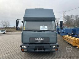 MAN 8.180 / Seilwinde / Rampen