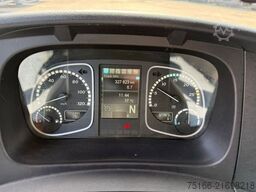 MERCEDES-BENZ ATEGO 818 L Koffer 7,20 m LBW 1 T*SEITENTÜR
