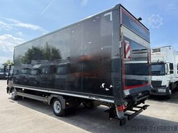 MERCEDES-BENZ ATEGO 818 L Koffer 7,20 m LBW 1 T*SEITENTÜR