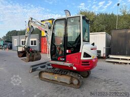 Takeuchi TB 230 3x bucket LED