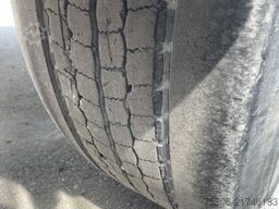 SCHMITZ CARGOBULL Stahlkippmulde 3-Achsen