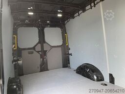 MAN TGE 3.180 L3H2 Kasten 4x4 AUTOM ACC NAV