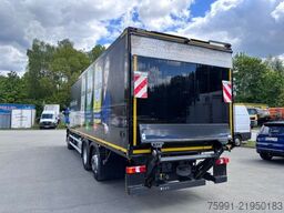 MERCEDES-BENZ Antos 3-Achser MB 2533 mit Geränkekoffer und LBW