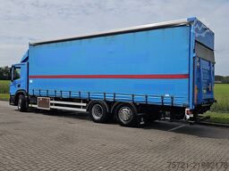 SCANIA P320 6X2*4 TAILLIFT AIRCO