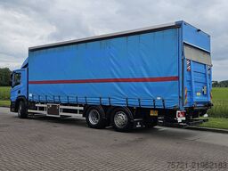 SCANIA P320 6X2*4 TAILLIFT AIRCO