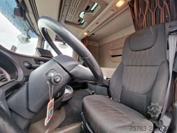DAF XF 530 Lowroof 4x2 - PTO/Hydraulic - Alloy whee...