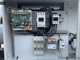Used Industrial Chiller CARRIER - 449 kW | With warranty