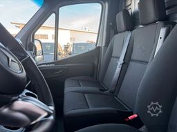 MERCEDES-BENZ Sprinter 319 CDI 4325 Klima Kamera AHK