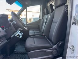 MERCEDES-BENZ Sprinter 319 CDI 4325 Klima Kamera AHK