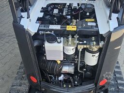 Manske Baumaschinen GmbH & Co. KG Manske Baumaschinen GmbH & Co. KG Manske Baumaschinen GmbH & Co. KG