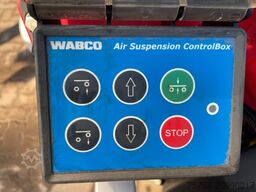 KÄSSBOHRER 32m² V2A Bitumentankauflieger /leicht beschädigt