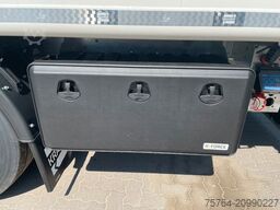 KRAKER ca. 92 m³ Schubboden/10mm Boden/Funk/Auch Miete!