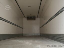 Mercedes-Benz Antos 2027 frigo truck with CARRIER SUPRA 850