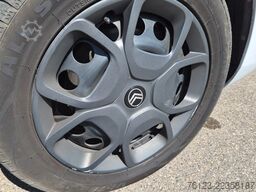 CITROEN 2 x SpaceTourer Spacetourer Plus M 9 Sitzer