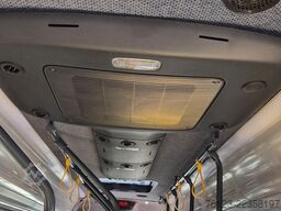 MERCEDES-BENZ Sprinter 517 Heckniederflur Vorlauffahrzeug